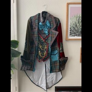 Men’s Deluxe Mad Hatter Costume - Large